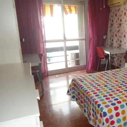 Rent this 4 bed room on Calle Magistral Seco de Herrera in 14004 Córdoba, Spain
