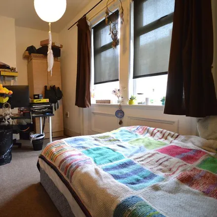 Image 3 - 77, 79 Dilston Road, Newcastle upon Tyne, NE4 5AD, United Kingdom - Apartment for rent