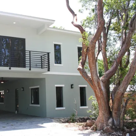 Buy this 5 bed house on 97999 Overseas Highway in Rock Harbor, Key Largo