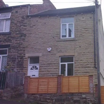 Rent this 2 bed townhouse on Stonefield Street in Dewsbury, WF13 2BW