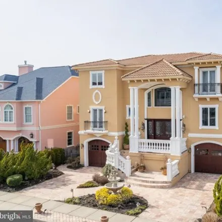Buy this 6 bed house on 45 Hart Drive in Ventnor Heights, Ventnor City
