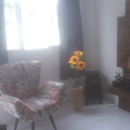 Rent this 2 bed house on Jardim Rafael in Caçapava - SP, 12288-460