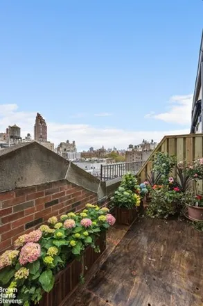Image 3 - 170 West 76th Street, New York, NY 10023, USA - Apartment for sale