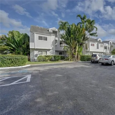 Buy this 2 bed condo on Northwest 44th Street in Broward County, FL 33309