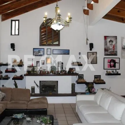 Buy this 5 bed house on Casa Blanca in Carretera Federal México-Cuernavaca, Tlalpan