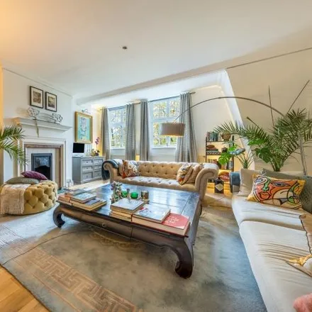 Image 1 - Hanover House, St John's Wood High Street, London, NW8 7DX, United Kingdom - Apartment for rent
