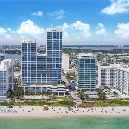 Image 9 - The Carillon Hotel & Spa, 6899 Collins Avenue, Atlantic Heights, Miami Beach, FL 33141, USA - Condo for rent