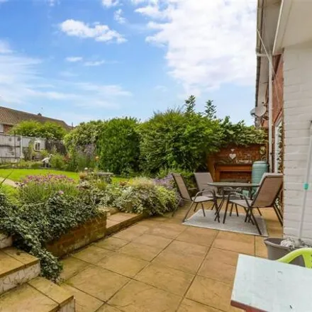 Image 4 - Medhurst Crescent, Gravesend, Kent, N/a - House for sale