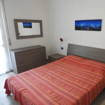 Rent this 3 bed room on Via San Vigilio in 25, 20142 Milan MI