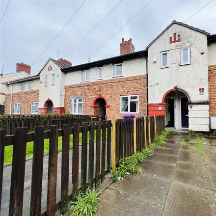 Rent this 3 bed duplex on Eastfield Primary School in Colliery Road, Springfield