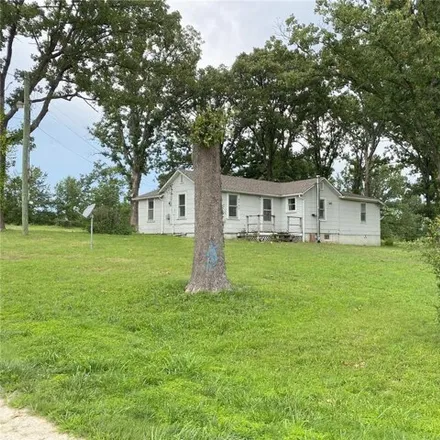 Buy this 2 bed house on 5704 State Highway 19 in Cuba, Crawford County
