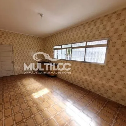 Rent this 3 bed house on Rua Botafogo in Guilhermina, Praia Grande - SP