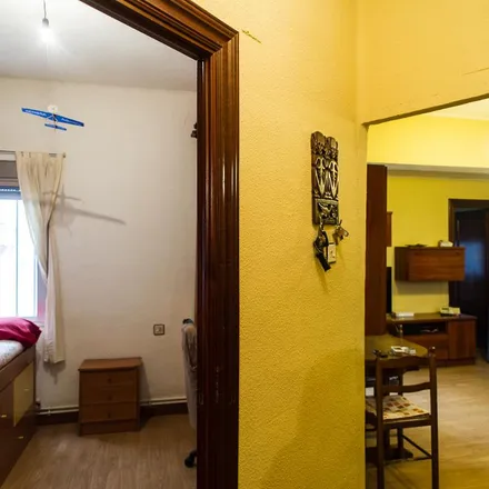 Rent this 2 bed apartment on Calle San Silvestre in 6, 37007 Salamanca