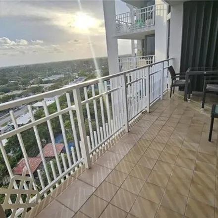 Image 5 - Towers of Quayside Tower II, 2000 Towerside Terrace, Miami-Dade County, FL 33138, USA - Condo for sale