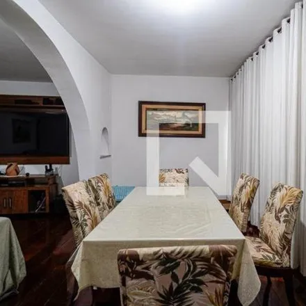Buy this 3 bed house on Rua Magnólia Brasil in São Lourenço, Niterói - RJ