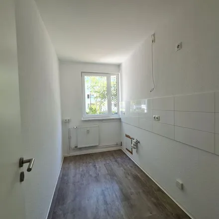 Image 4 - Friedrich-Fubel-Straße 4, 06132 Halle (Saale), Germany - Apartment for rent