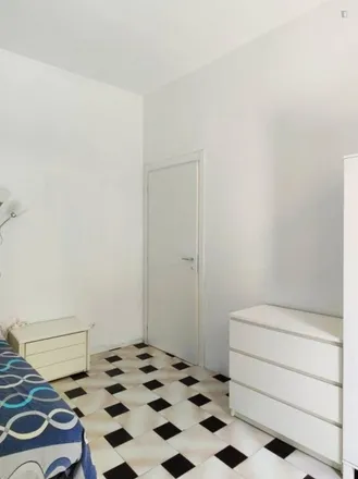 Rent this 2 bed room on Via Monzambano in 9, 20159 Milan MI