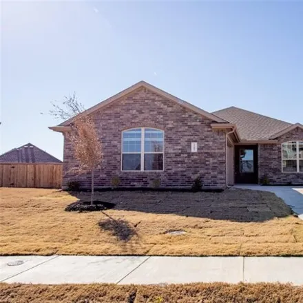Rent this 4 bed house on Sonoma Trail in Ennis, TX 75120