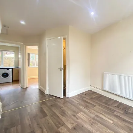 Rent this 3 bed house on Convent of Jesus and Mary RC Infant School in 21 Park Avenue, Willesden Green