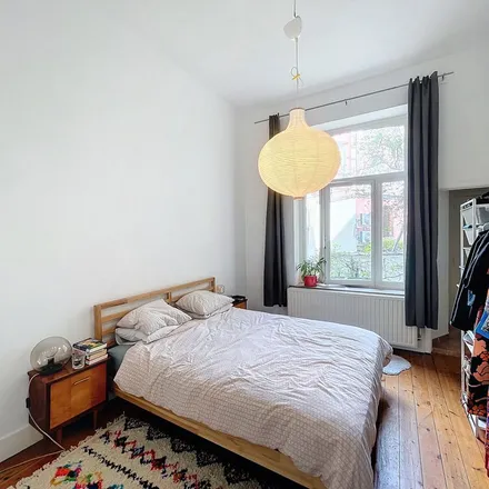Rent this 2 bed apartment on Rue d'Albanie - Albaniëstraat 10 in 1060 Saint-Gilles - Sint-Gillis, Belgium