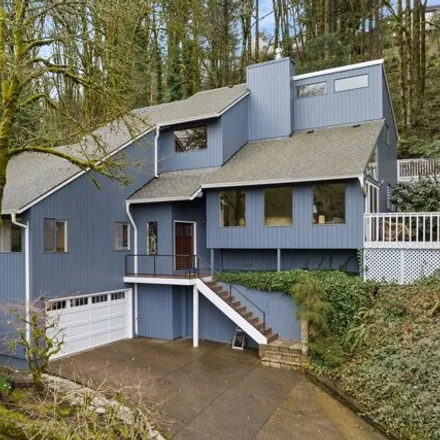 Buy this 3 bed house on 2794 Vale Court in Lake Oswego, OR 97034