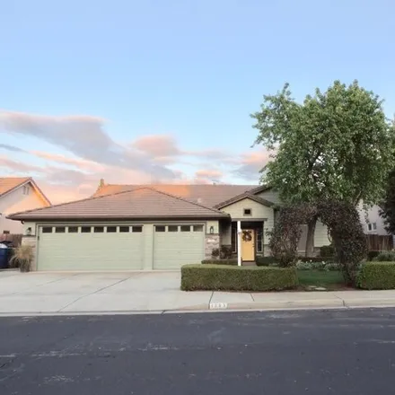 Buy this 4 bed house on 1077 North Filbert Avenue in Clovis, CA 93611