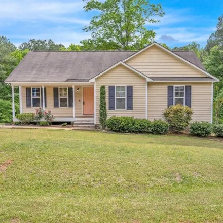 Buy this 3 bed house on 125 Apple Court in Clayton, NC 27527