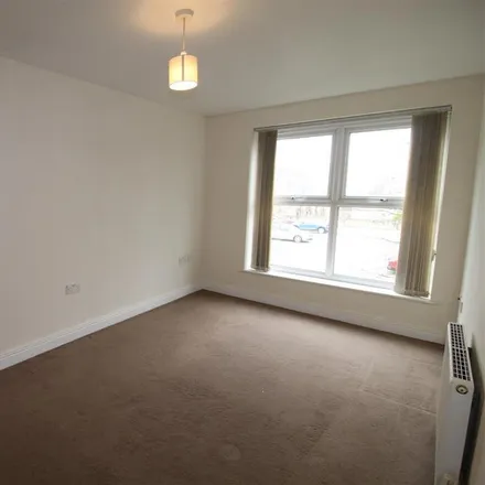 Image 7 - Dewsbury Road, Elland, HX5 9AL, United Kingdom - Apartment for rent