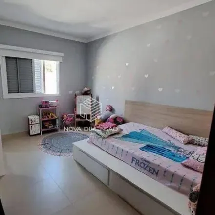 Buy this 3 bed house on Rua das Madressilvas in Jardim das Indústrias, São José dos Campos - SP