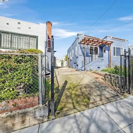 Buy this 2 bed house on 2427 34th Avenue in Oakland, CA 94601