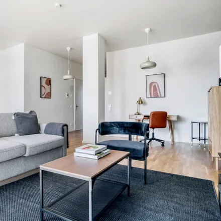 Rent this 2 bed apartment on Schlesingerstraße 4 in 10587 Berlin, Germany