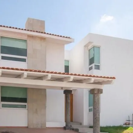 Buy this 3 bed house on Calle Lago Chacamax in 76100 Juriquilla, QUE