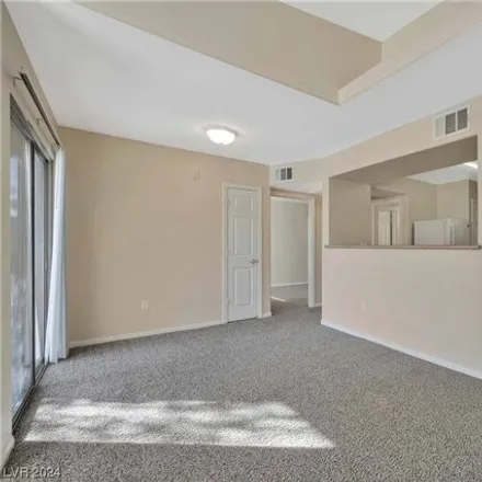 Image 4 - 8183 West Badura Avenue, Spring Valley, NV 89113, USA - Apartment for rent