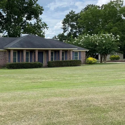 Buy this 3 bed house on East Main Street in Cowarts, Houston County
