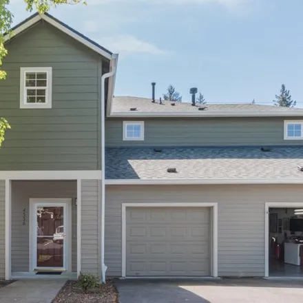 Buy this 3 bed condo on Stepping Stone Day School in 4400 Southwest 11th Street, Gresham