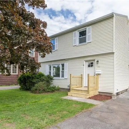 Buy this 3 bed house on 316 Avondale Road in German Village, City of Rochester