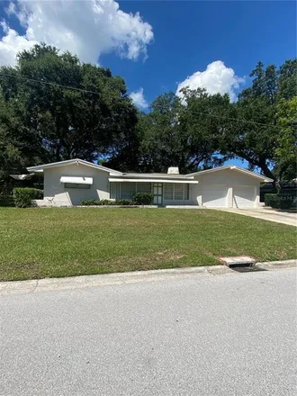 Image 2 - 1318 Nelson Avenue, Clearwater, FL 33755, USA - House for rent