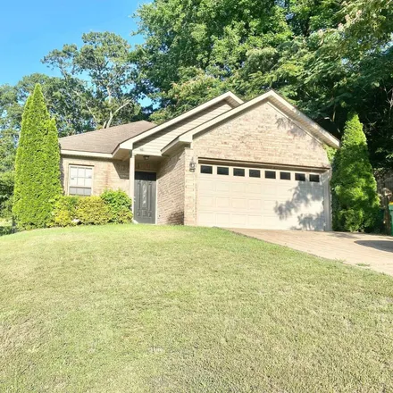 Buy this 3 bed house on 2911 Holt Street in Little Rock, AR 72204