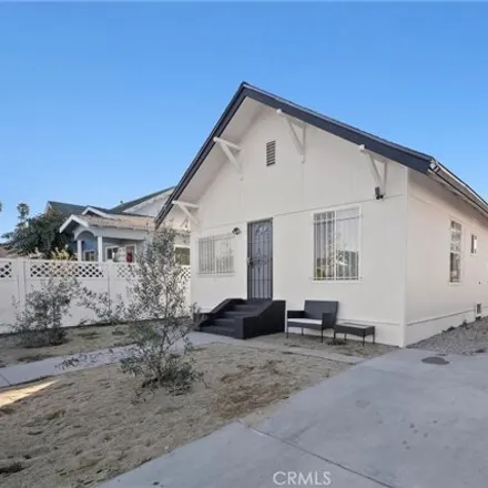 Image 1 - 730 E 48th St, Los Angeles, California, 90011 - House for sale