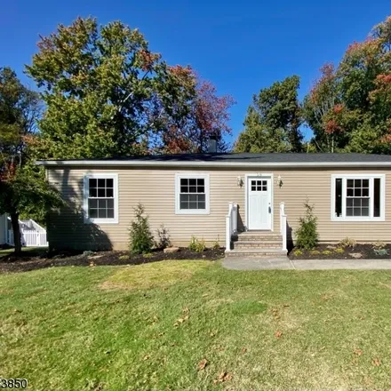 Buy this 4 bed house on 3 Lamalfa Road in Randolph Township, NJ 07869