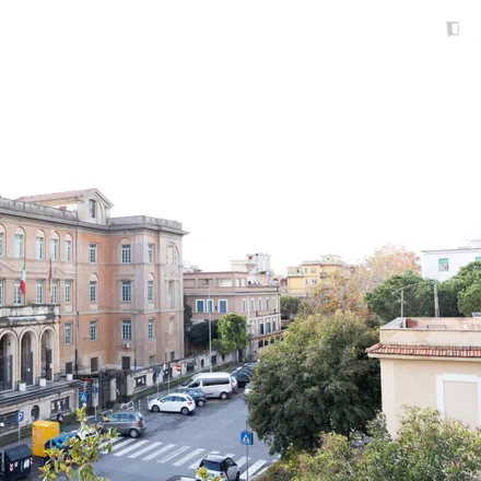 Image 5 - Scuola primaria Fausto Cecconi, Via dei Glicini, 60, 00172 Rome RM, Italy - Room for rent