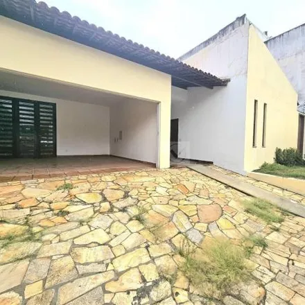Rent this 4 bed house on Rua Riachuelo 604 in São José, Aracaju - SE