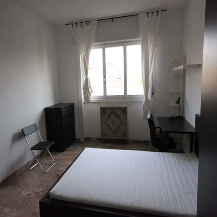 Rent this 4 bed room on Arte Casa Porte e Finestre in Via Savona, 20143 Milan MI