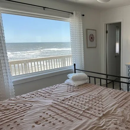 Image 1 - Rodanthe, NC, 27968 - House for rent