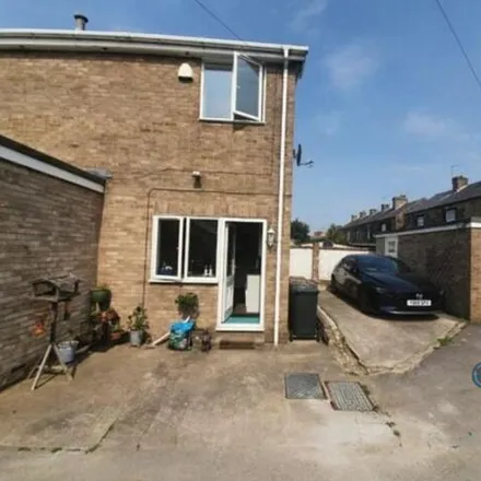 Rent this 3 bed house on High Street in Morley, LS27 0DB