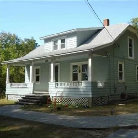 Buy this 2 bed house on 270 George Washington Highway in Smithfield, RI 02917