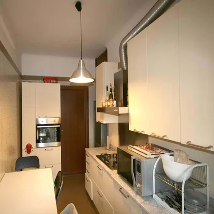 Image 4 - Via Coluccio Salutati, 5, 20144 Milan MI, Italy - Room for rent