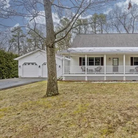 Buy this 3 bed house on 150 Old Lyman Road in South Hadley, MA 01022
