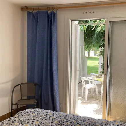 Rent this 3 bed house on Rue d'Epsilon in 34280 La Grande-Motte, France