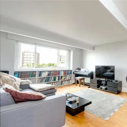 Buy this 2 bed apartment on 118 Hamilton Terrace in London, NW8 9UU